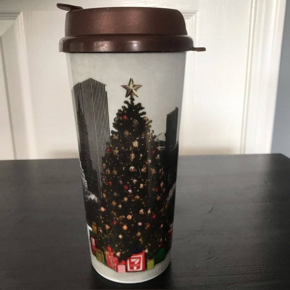 7-Eleven Holiday Travel Tumbler with Brown Lid and Christmas Tree. Whirley 2015